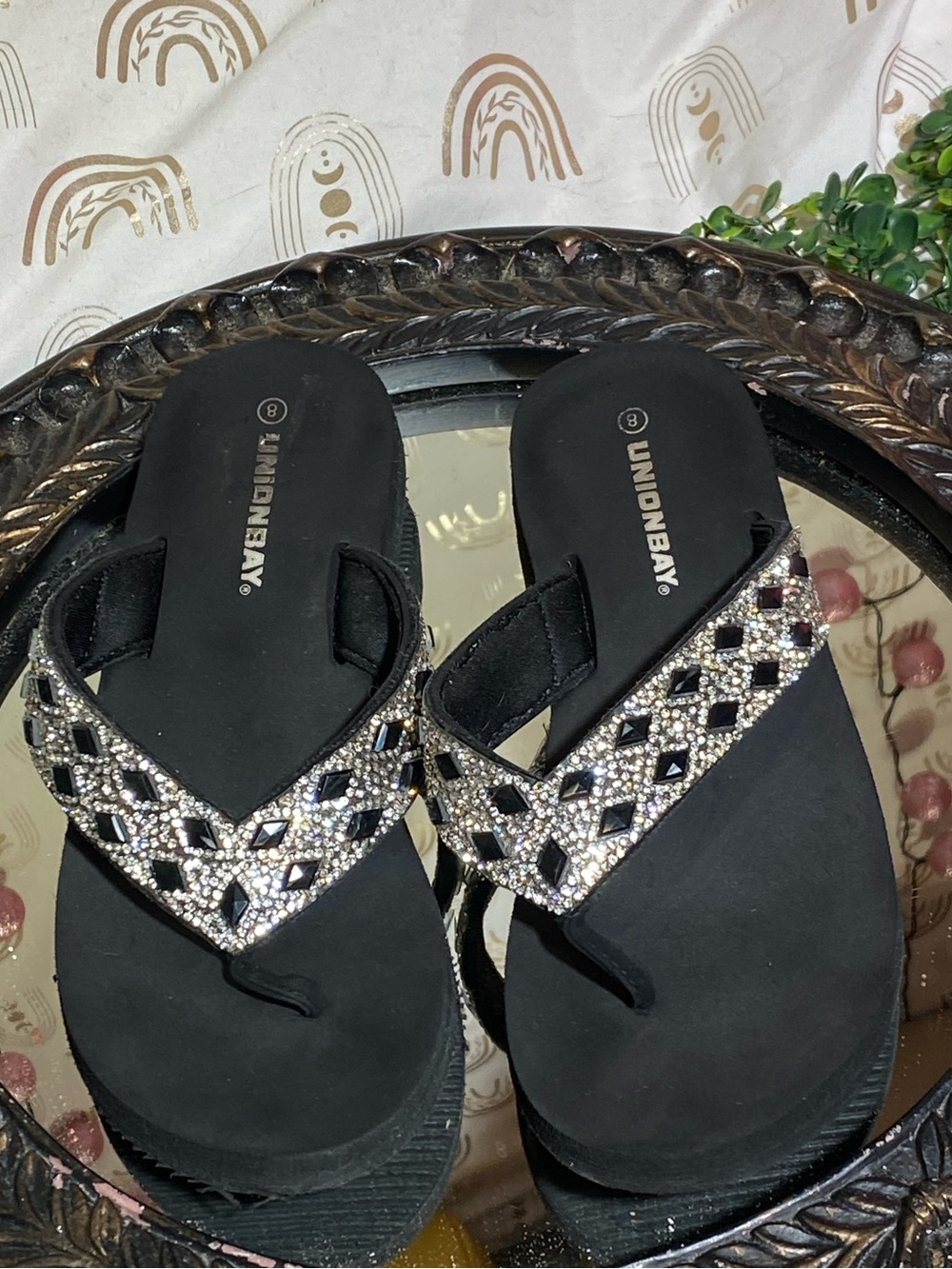 UNIONBAY Black Jeweled Flip Flop Sandals